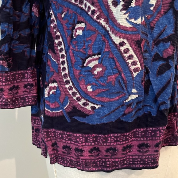 Lucky Brand 3/4 Sleeve Blouse purple paisley M - Picture 3 of 8